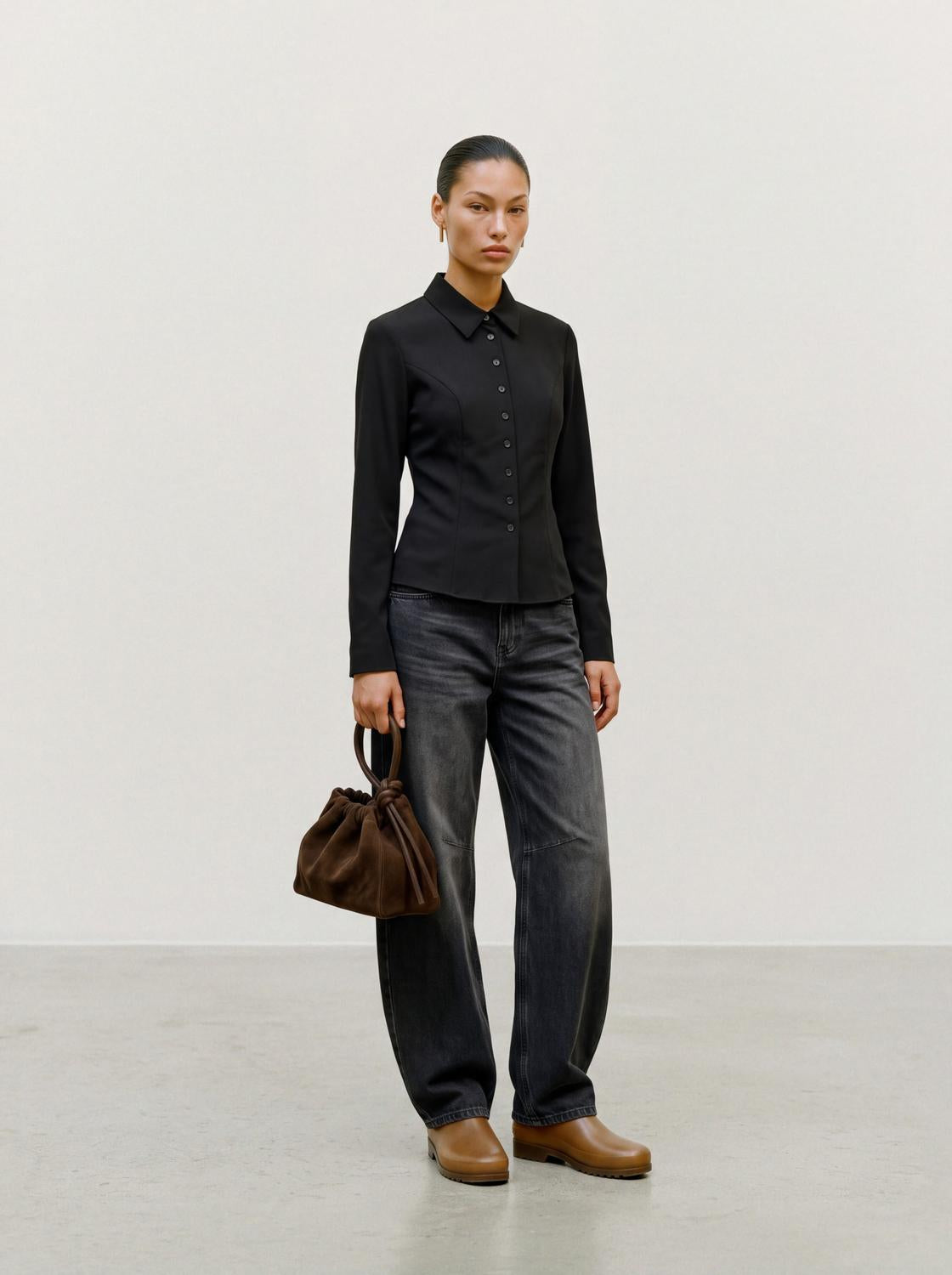 model_shot-front